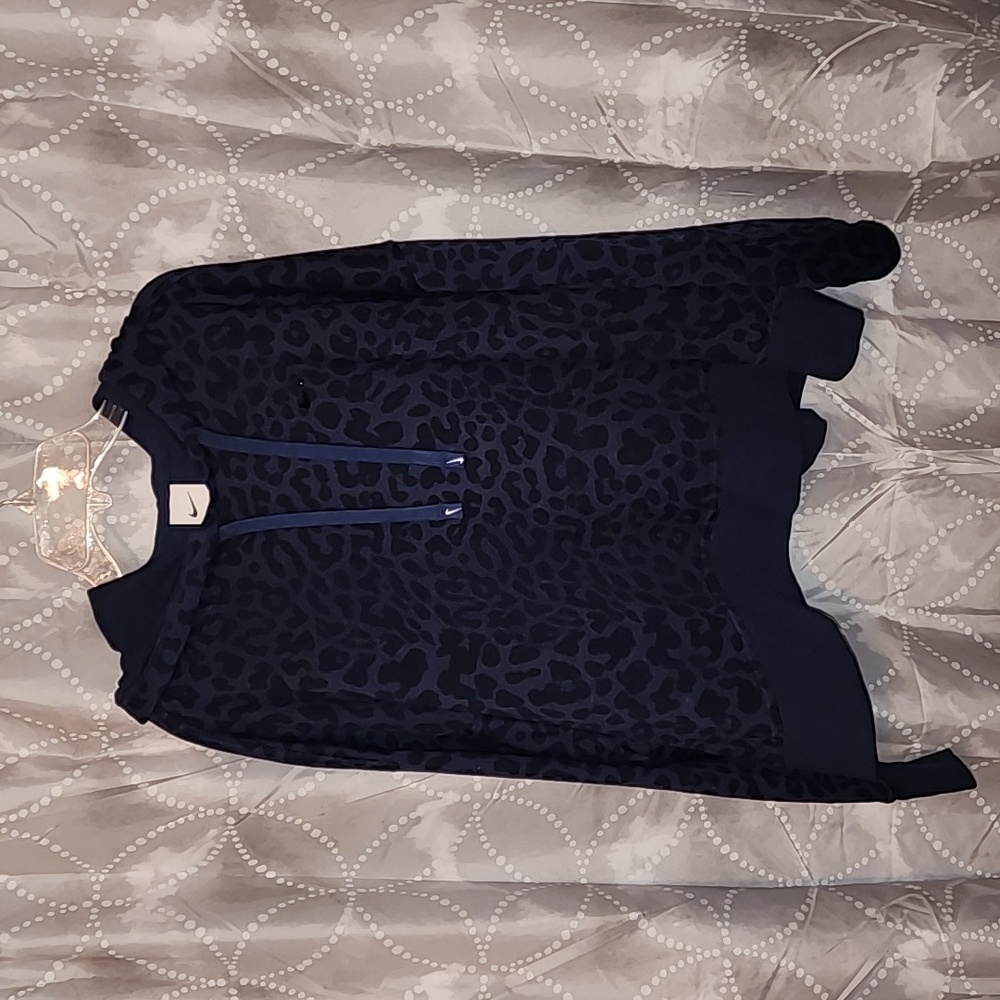 Nike, oversized crop hoodie, size XL, navy leopard print